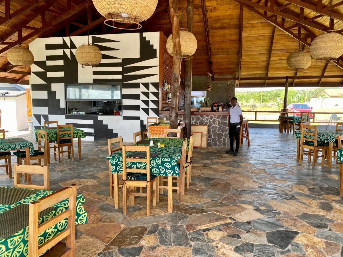 Lemon Beach Resort Elmina エクステリア 写真